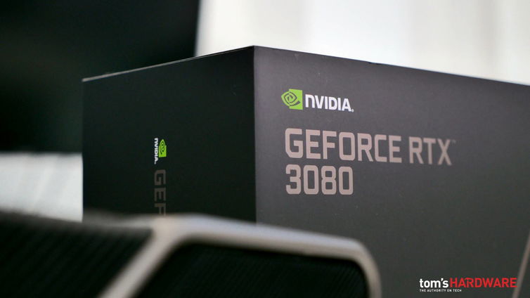 Immagine di Nvidia RTX 3080: Amazon cancella altri ordini