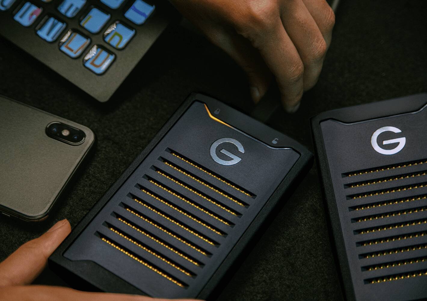 Immagine di G-Technology ArmorLock, l'SSD portatile rugged che mette la sicurezza al primo posto