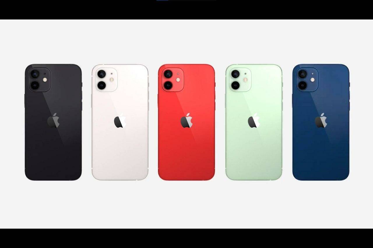 Immagine di iPhone 12, iPhone 12 Mini, iPhone 12 Pro e iPhone 12 Pro Max ufficiali: Apple abbraccia il 5G