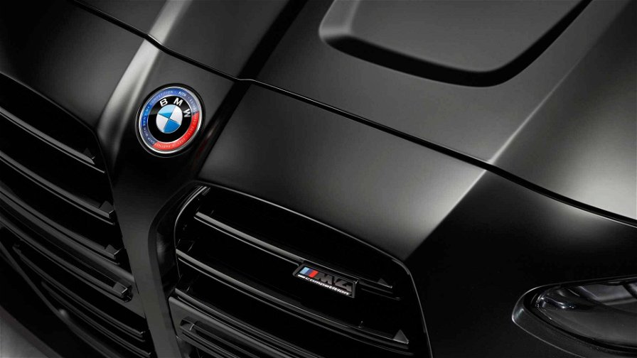 bmw-m4-competition-x-kith-122155.jpg