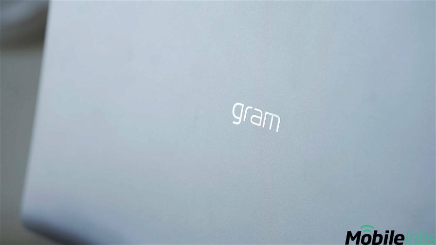 lg-gram-17-2020-119013.jpg