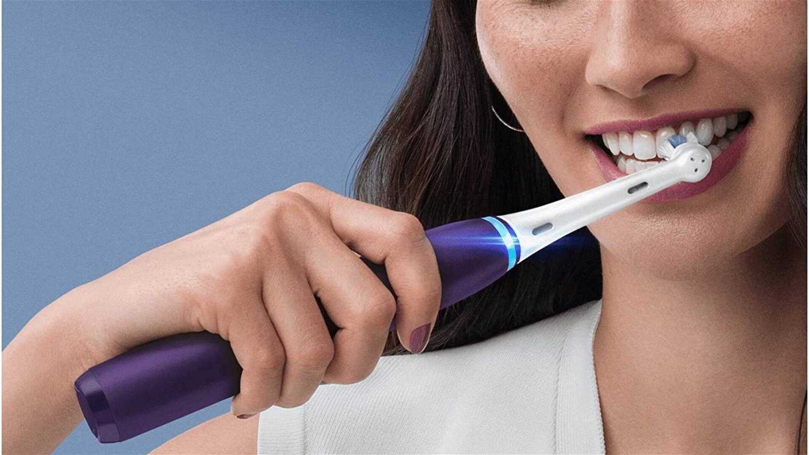 Immagine di Fino al 43% di sconto sui nuovi spazzolini Oral-B IO e se lo acquisti oggi te lo consegna Michelle Hunziker!