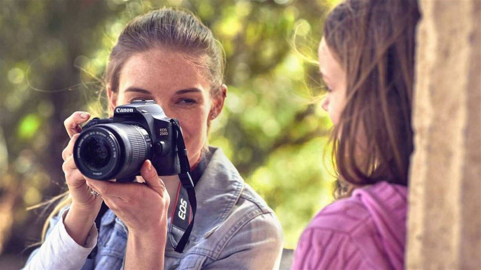 Immagine di Canon EOS 250D a meno di 540€ nelle offerte del giorno Mediaworld