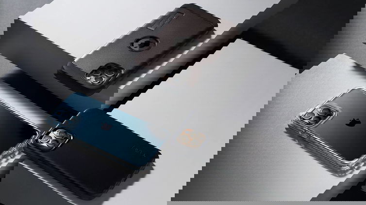 Immagine di Proteggi il tuo iPhone 12 con Spigen