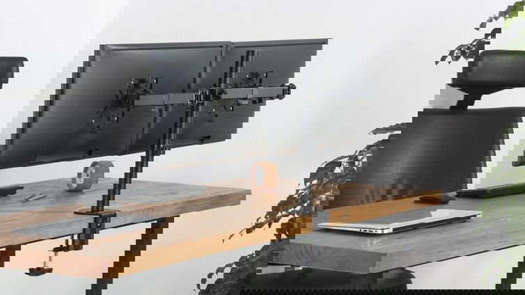 Immagine di Techly: ecco i supporti da scrivania per monitor adatti a tutte le esigenze
