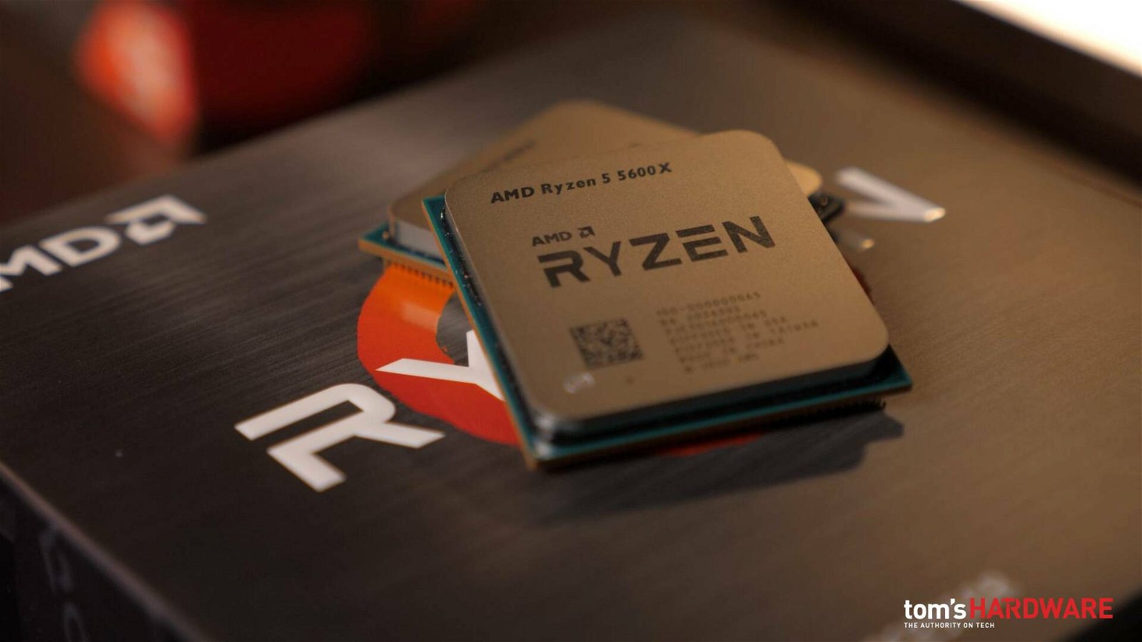 Immagine di AMD, ottime vendite di Ryzen 5000 durante l'ultimo trimestre