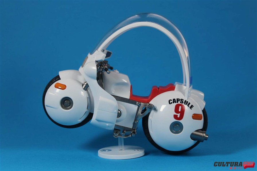 bulma-s-motorcycle-capsule-no-9-125068.jpg