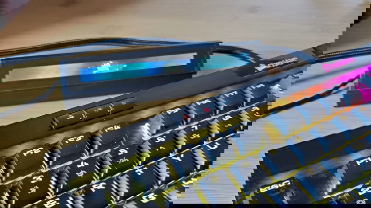 Immagine di Corsair iCue Nexus, uno schermo tuttofare per gli appassionati di PC | Recensione
