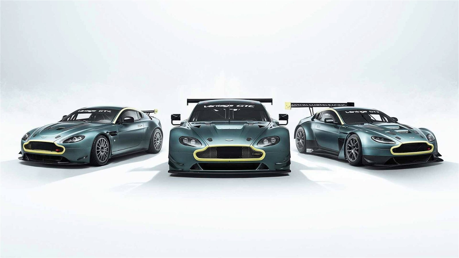 Immagine di Aston Martin da corsa: in vendita uno straordinario trio da collezione