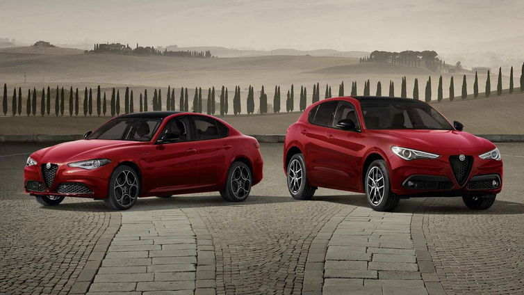 Immagine di Alfa Romeo, Giulia e Stelvio Sprint 110 inedite per la Francia