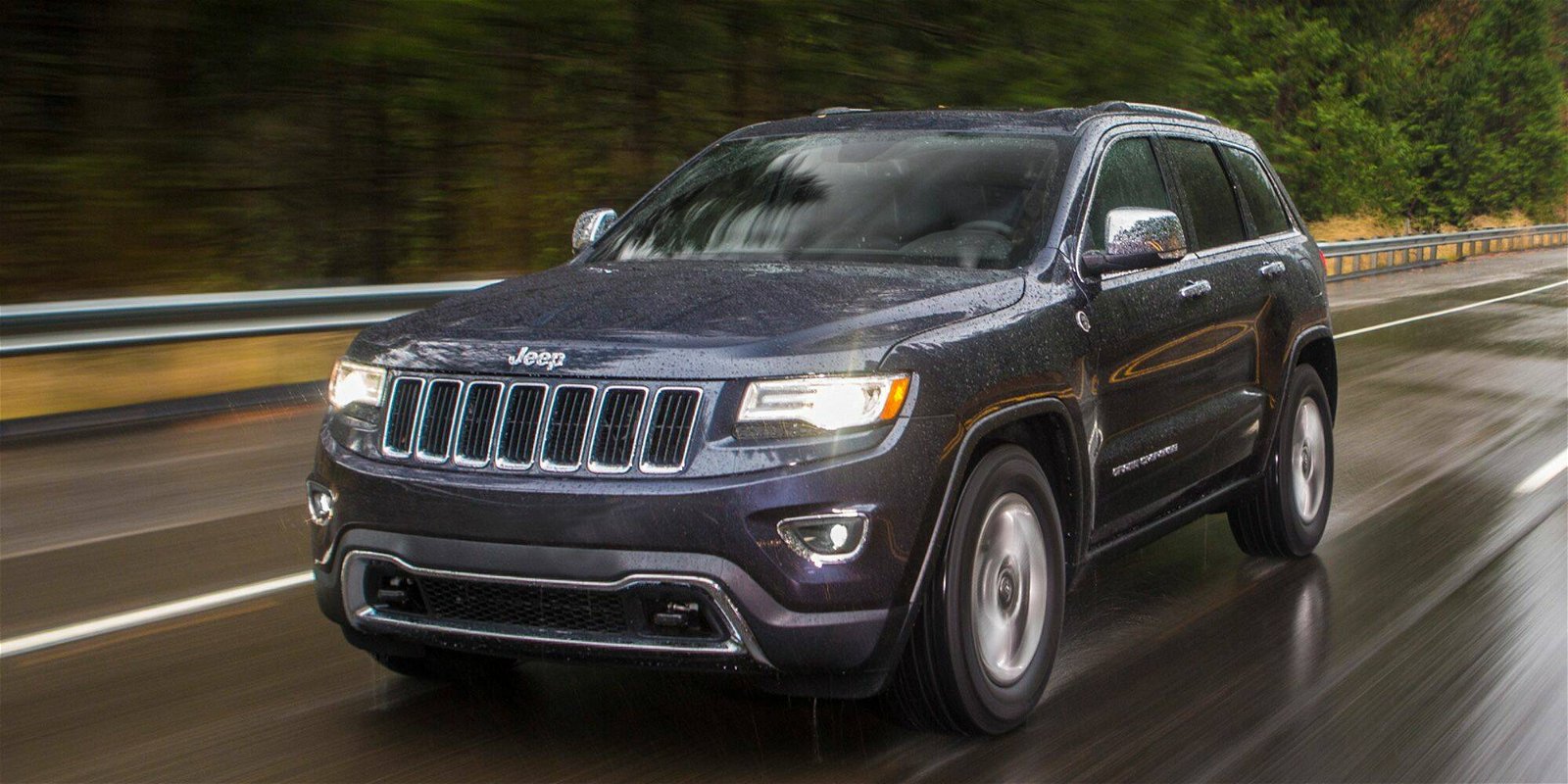 Immagine di Jeep avvia una campagna di richiamo per Grand Cherokee 3.0: rischio incendio del motore