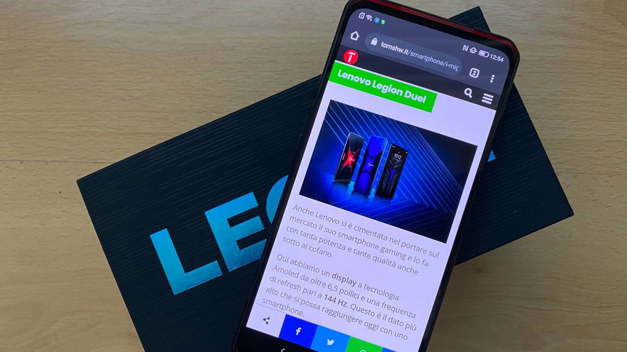 Immagine di Lenovo Legion Phone Duel | Recensione