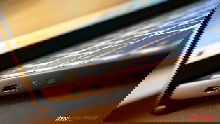 Immagine di MSI Prestige 14 a meno di 1000€ con le offerte di MediaWorld!