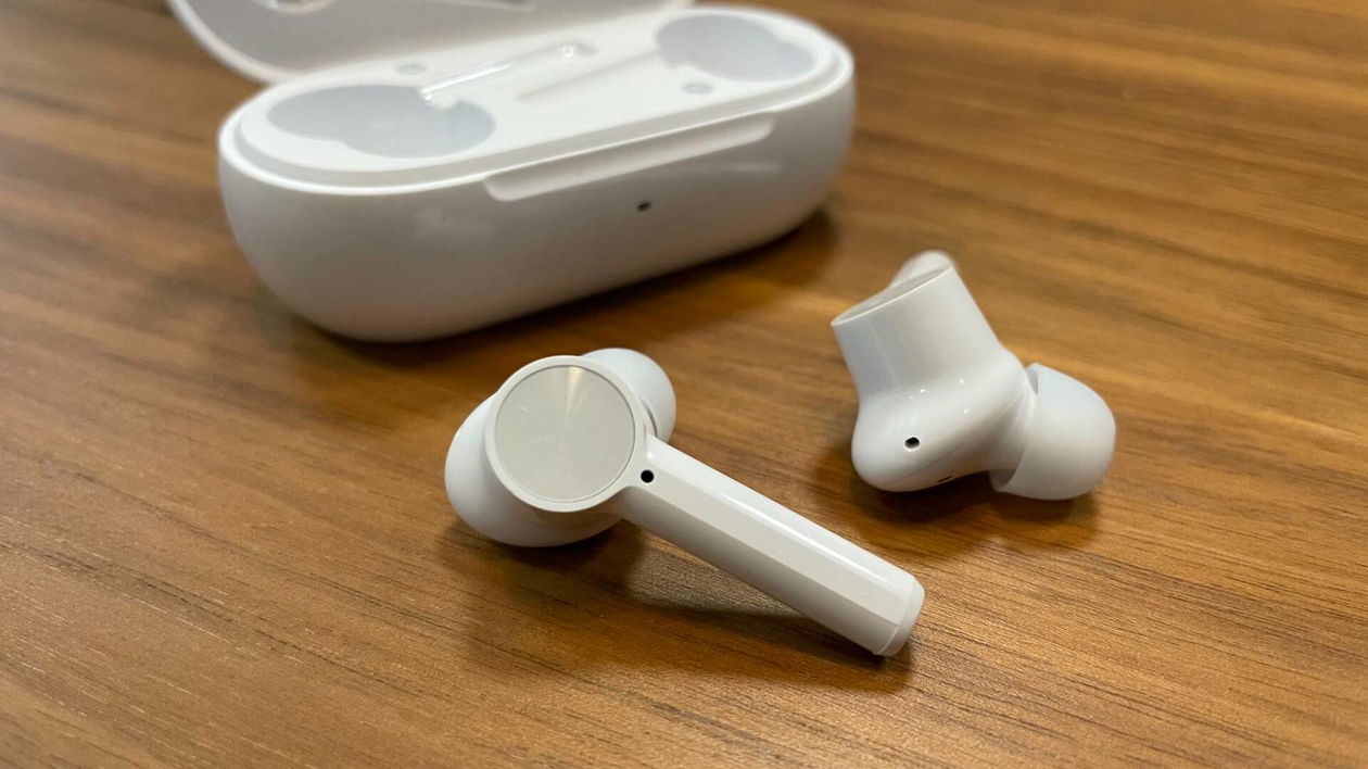 Immagine di OnePlus Buds Z2 in super offerta su Amazon per Natale!