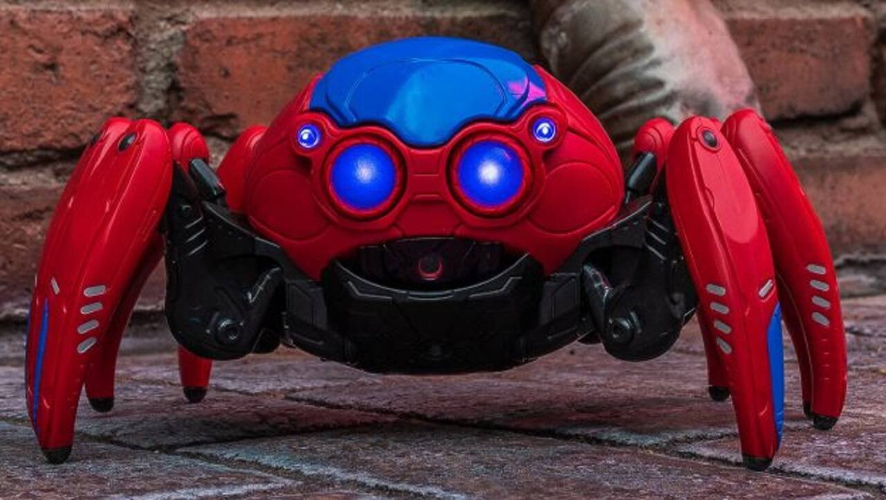 Immagine di Spider-Bot disponibile prima dell'apertura dell'Avengers Campus