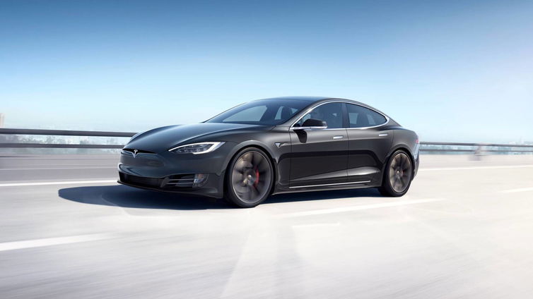 Immagine di Tesla nei guai: la NHTSA chiede un richiamo di 158,000 auto