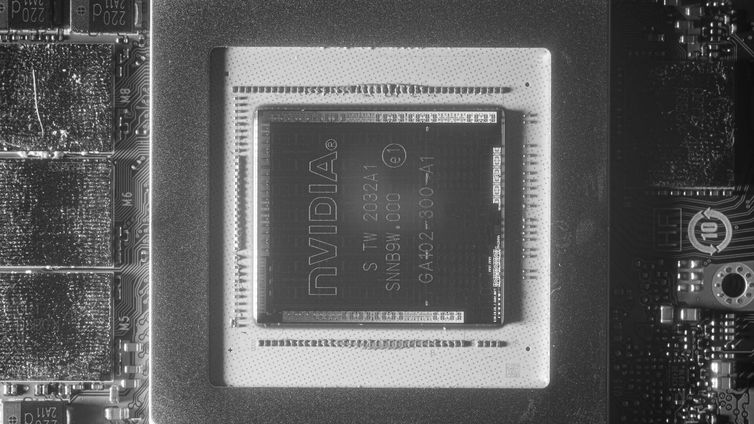 Immagine di Com'è fatta una GPU? Foto IR mettono a nudo Nvidia Ampere