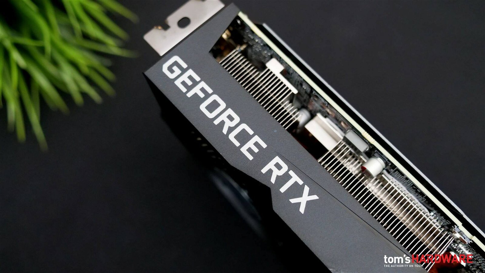 Immagine di La RTX 3060 Ti non ottiene vantaggi concreti dalle GDDR6X