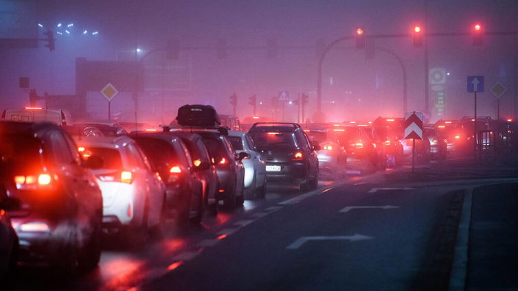 Immagine di Milano e Area C, rinviata la stretta sulle emissioni