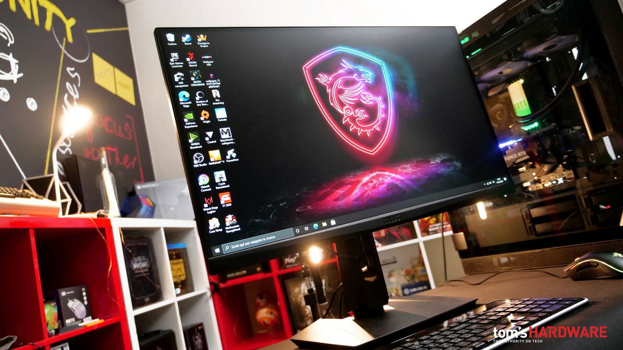 Immagine di MSI Optix MAG274R | Recensione