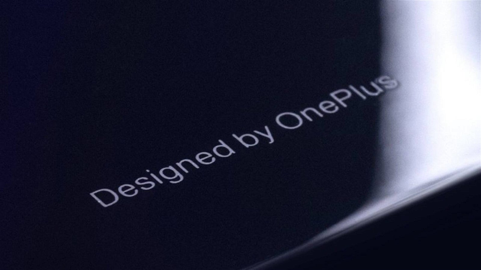 Immagine di OnePlus 9 5G non si nasconde: spuntano tanti dettagli