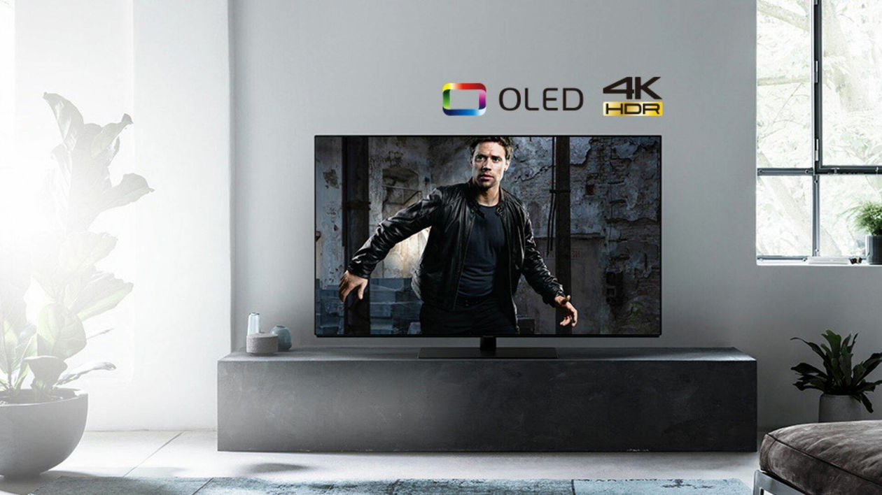 Immagine di 880€ di sconto sulla smart TV Panasonic OLED da 65" nel Solo per oggi Mediaworld