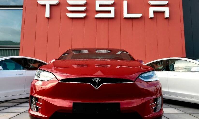 Immagine di Tesla offrirà il sistema Full Self-Driving in abbonamento mensile