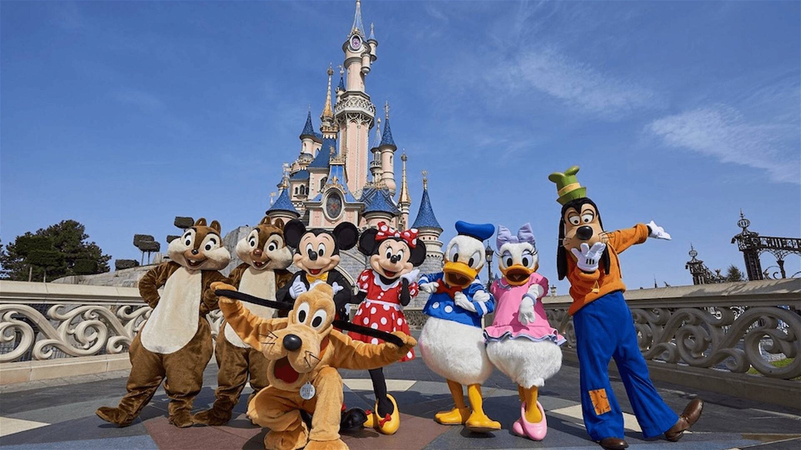 Immagine di Disneyland Paris potrebbe riaprire il 2 aprile 2021