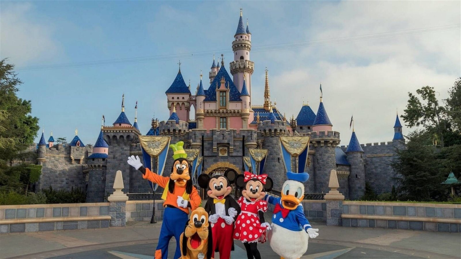 Immagine di Disneyland Resort diventa un centro vaccinale