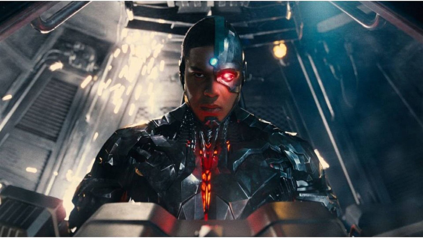 Immagine di Ray Fisher tornerebbe come Cyborg in Justice League 2
