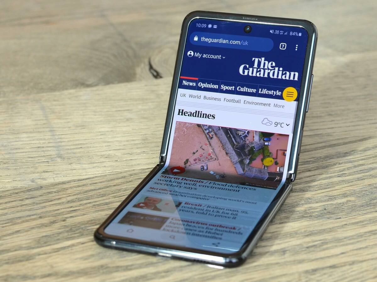 Immagine di Galaxy Z Flip 3: render definitivi? Un deciso passo avanti