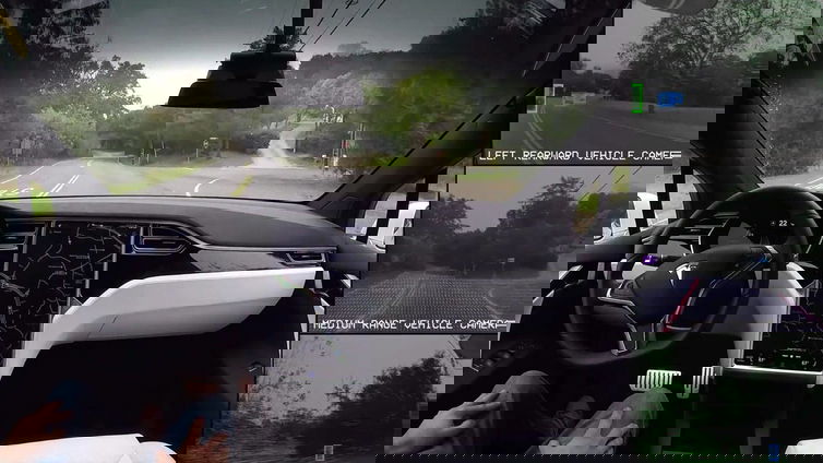 Immagine di Guida autonoma e assistita: cosa sono e quali livelli sono disponibili