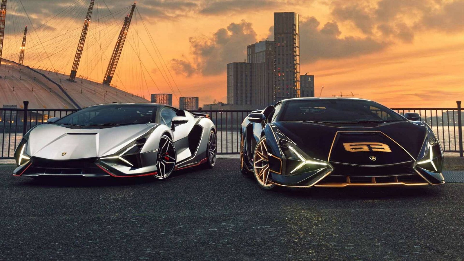 Immagine di Lamborghini Sian, immortalati i due esemplari arrivati nel Regno Unito