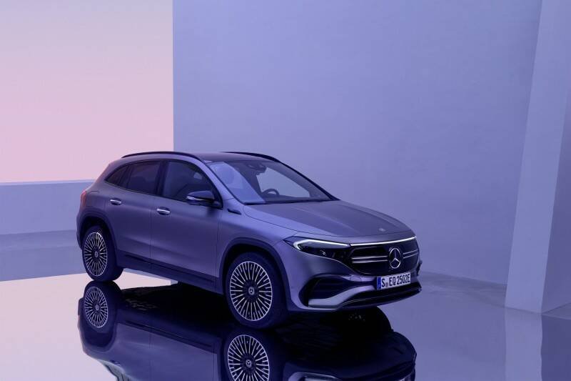 Immagine di Anteprima, Mercedes EQA: la gamma elettrica si amplia