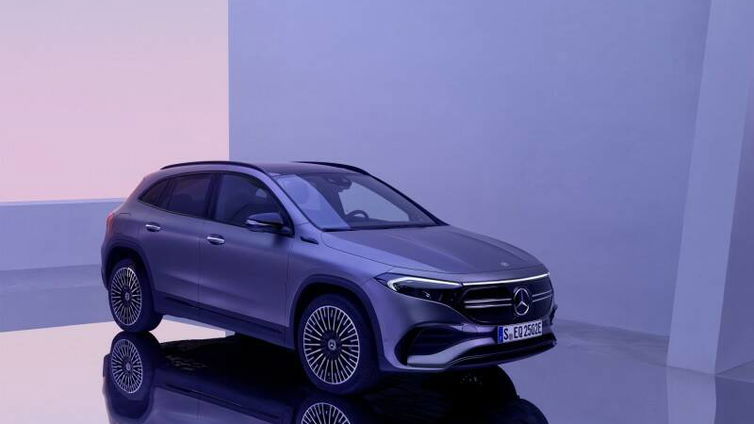 Immagine di Anteprima, Mercedes EQA: la gamma elettrica si amplia