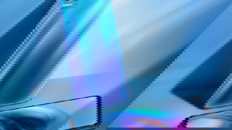 Immagine di Motorola alza il velo sul nuovissimo Moto G100: ecco il primo teaser