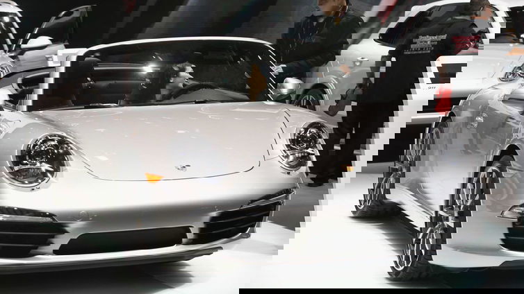 Immagine di Porsche: emissioni troppo alte, stop immediato vendita di alcuni modelli