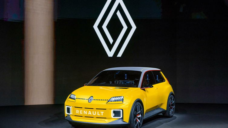 Immagine di Auto elettriche: la nuova Renault R5 sarà costruita in Francia