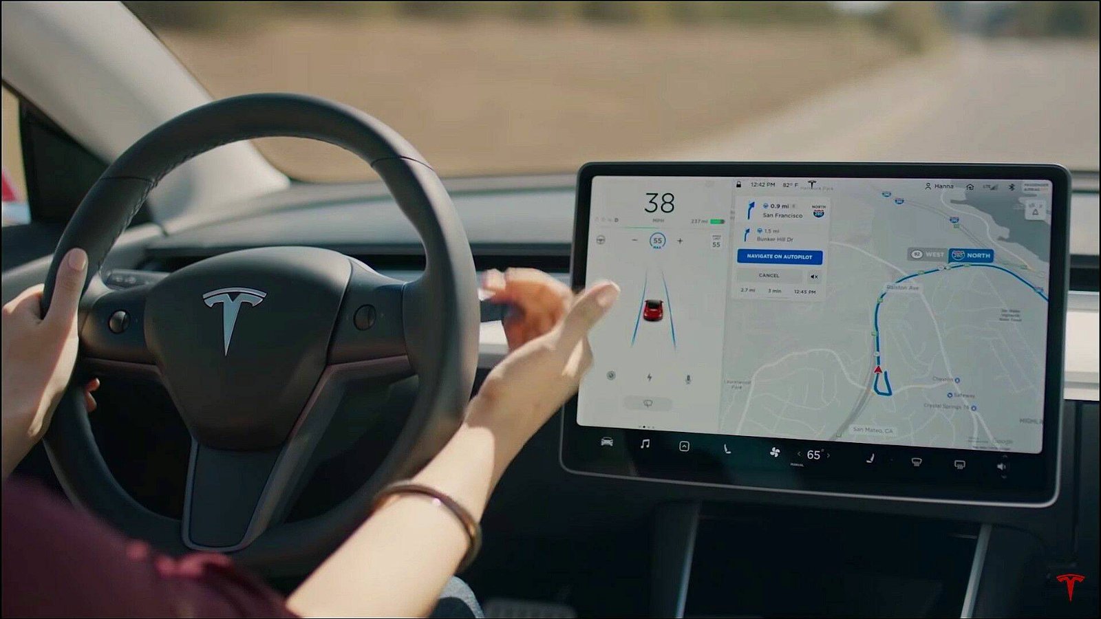 Immagine di Tesla, guida autonoma di livello 5 nel 2021?