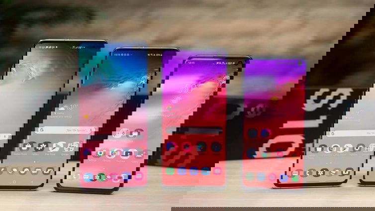 Immagine di Galaxy S10 si veste della One UI 3.0 basata su Android 11