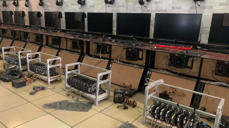 Immagine di Gli internet café si danno al mining: "I profitti sono più alti"