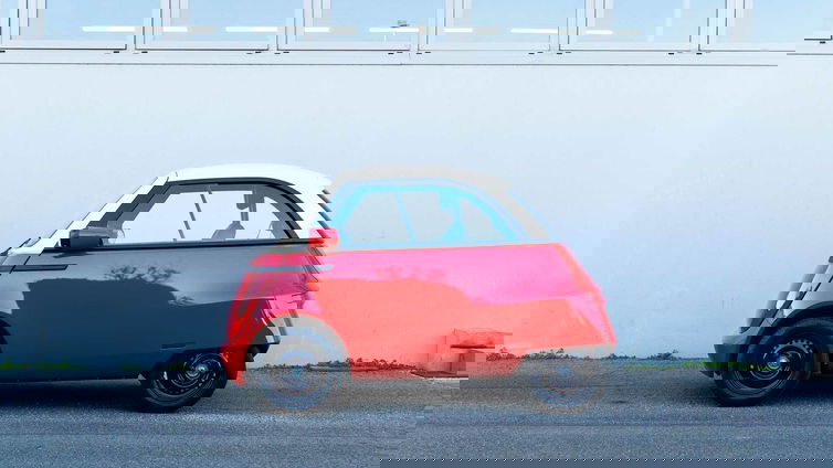 Immagine di Microlino 2.0, al via la produzione di serie della microcar elettrica