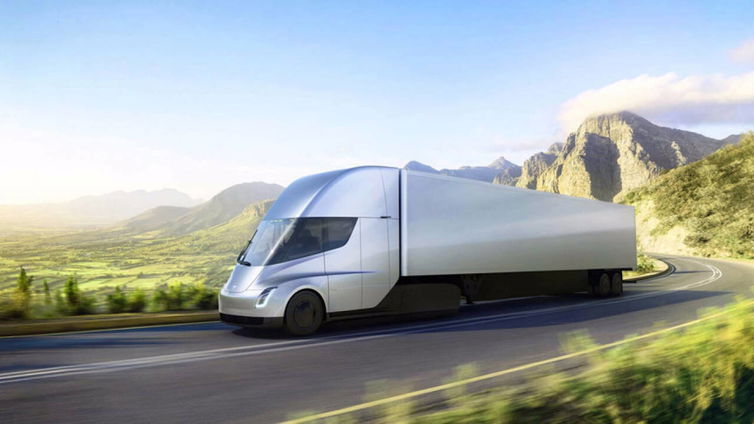 Immagine di Tesla Semi avvistato nuovamente in California