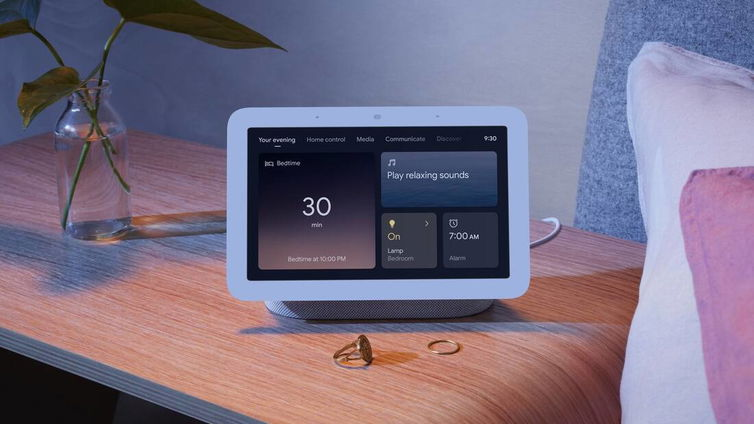 Immagine di Google Nest Hub, ufficiale la nuova versione: osserverà da vicino il vostro sonno con Soli