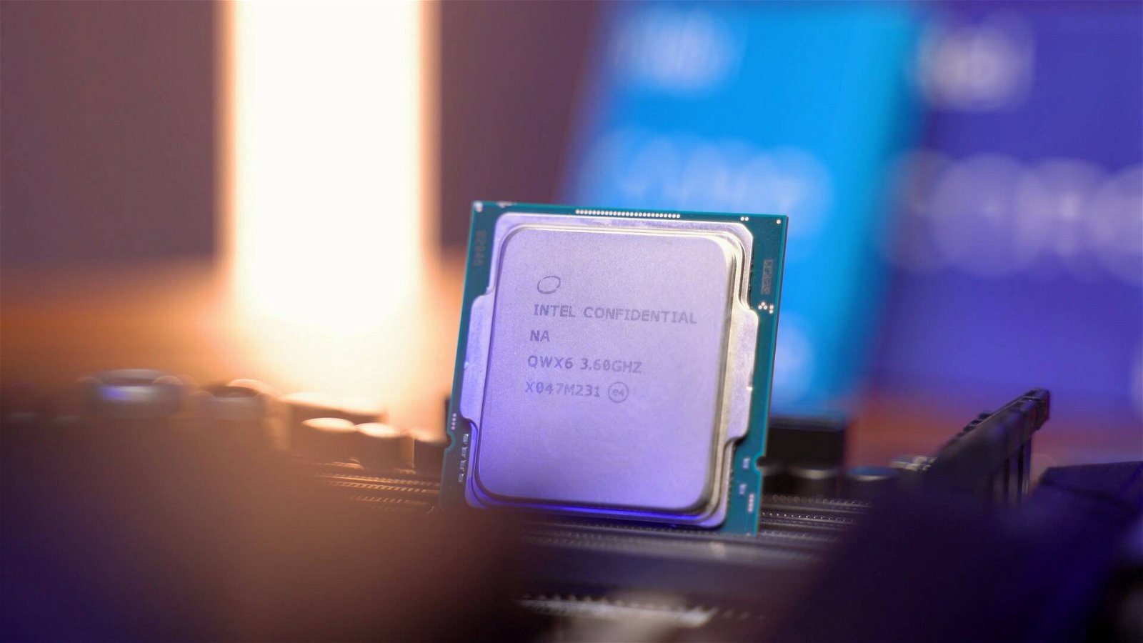 Immagine di Intel Core i9-12900K, alcune CPU Alder Lake-S sono già in vendita
