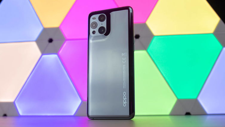 Immagine di Oppo Find X3 Pro 5G, dopo 24 ore ho solo una singola enorme lamentela