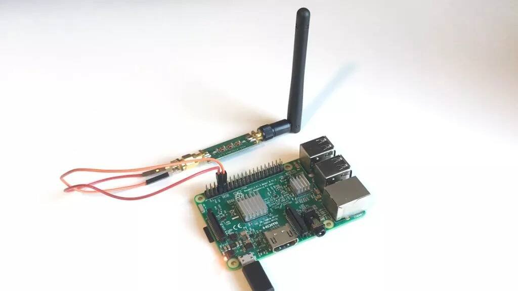 Immagine di Sapevate che Raspberry Pi può trasmettere onde radio dai pin GPIO?