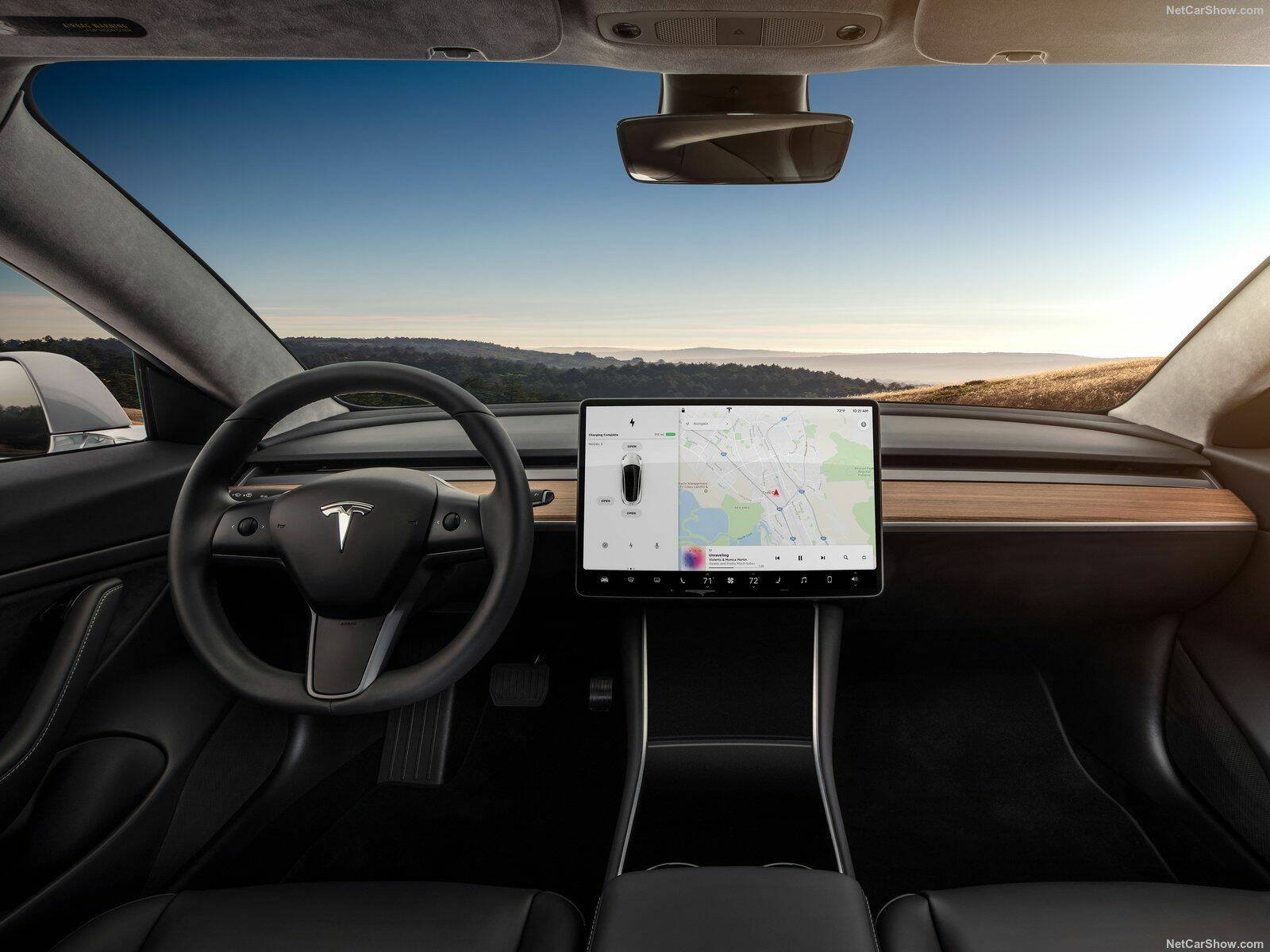 Immagine di Full Self-Driving, Tesla vuole portarlo in Europa nel 2022