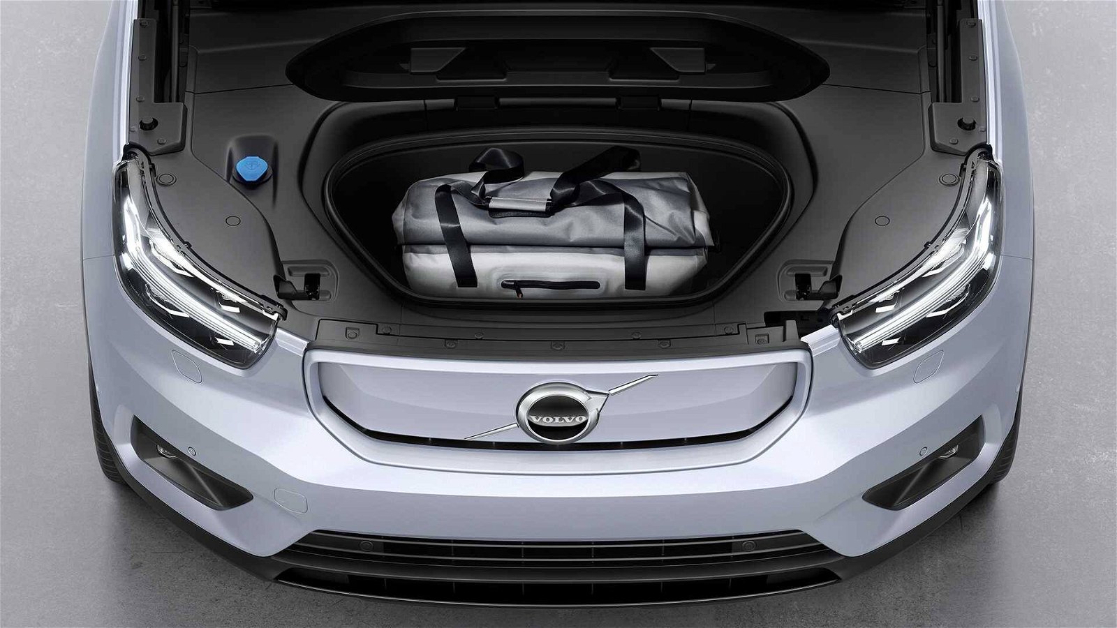 Immagine di Volvo produrrà solo auto elettriche a partire dal 2030