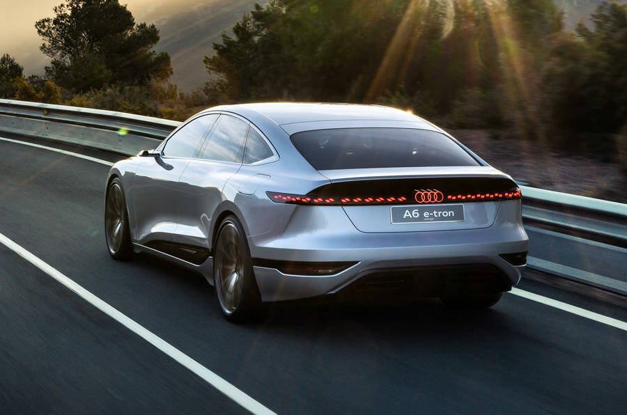 Immagine di Audi A6 e-tron concept: più di 700 km di autonomia